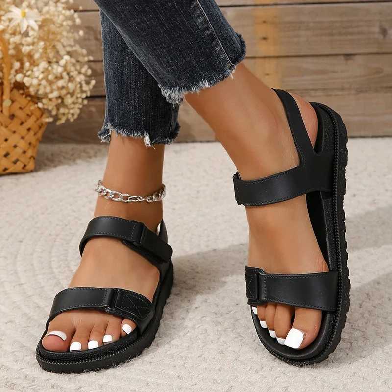 2025 Summer New Black Casual Fi Womens Sandals Comfortable Platform Sole Flat Bottom Open Toe Womens Black SandalsXJ250410