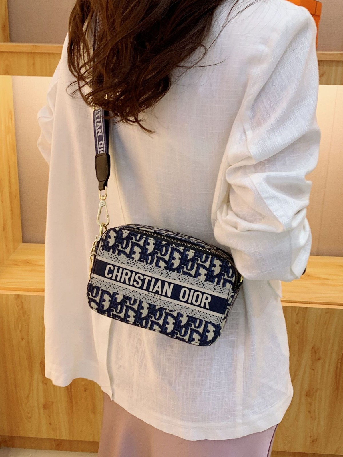2025 New style printed letter genuine leather lightweight wallet for women long purse multi-card slot high-end bag