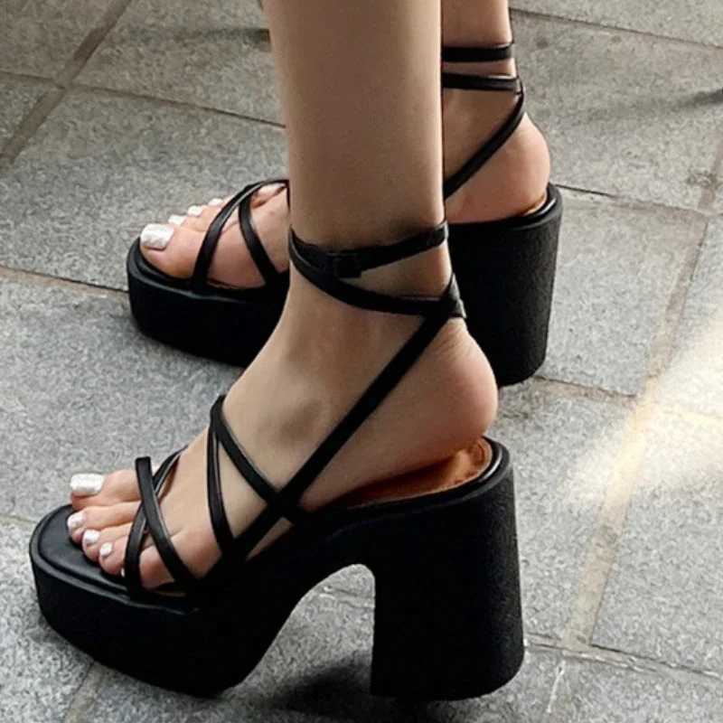 Womens shoulder strap platform sandals Summer Square Head solid color high heels temperature outdoor N-Slip shoes Sandalia De MujerXJ250410