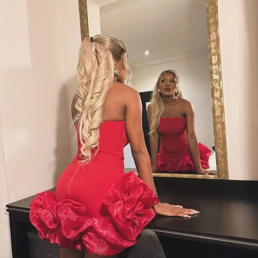 Ruffles Short Sheath Cocktail Dresses Red Strapless Mini Satin Special Occasion Gown Slim Fited Birthday Party Prom Dress 2025