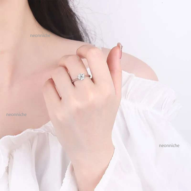 Pass Dia Tester For Women Sterg Sier 1CT VVS Moissanite Love Ring Daughter Girl Wed Engagement Rings Mens Jewelry Woman Gift