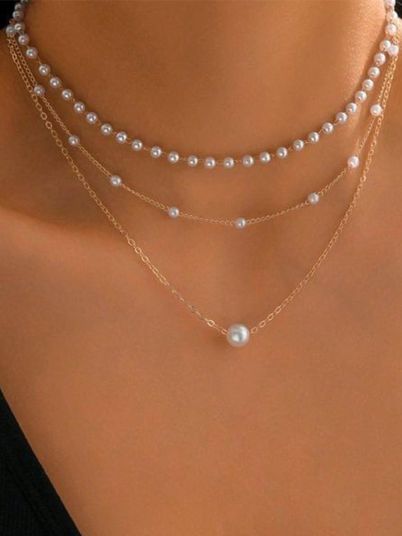 Ladies' Fashion Necklace Pearl Stacked Necklace