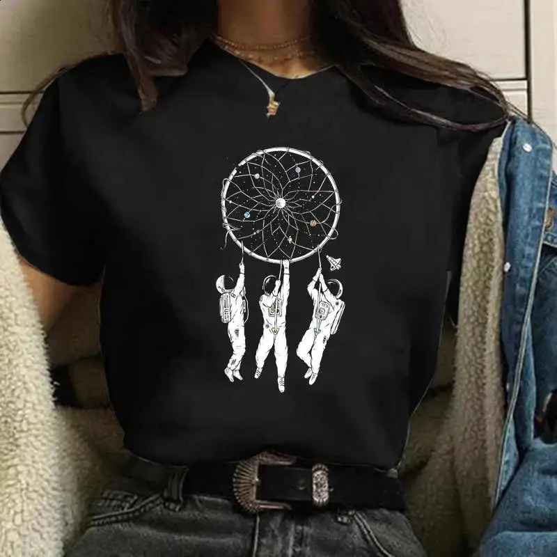 Moons Graphic Print T-shirt Womens Fashion Astronaut T-shirt 90s Retro Harajuku Short Sleeve Plus Unisex T-shirt 250410