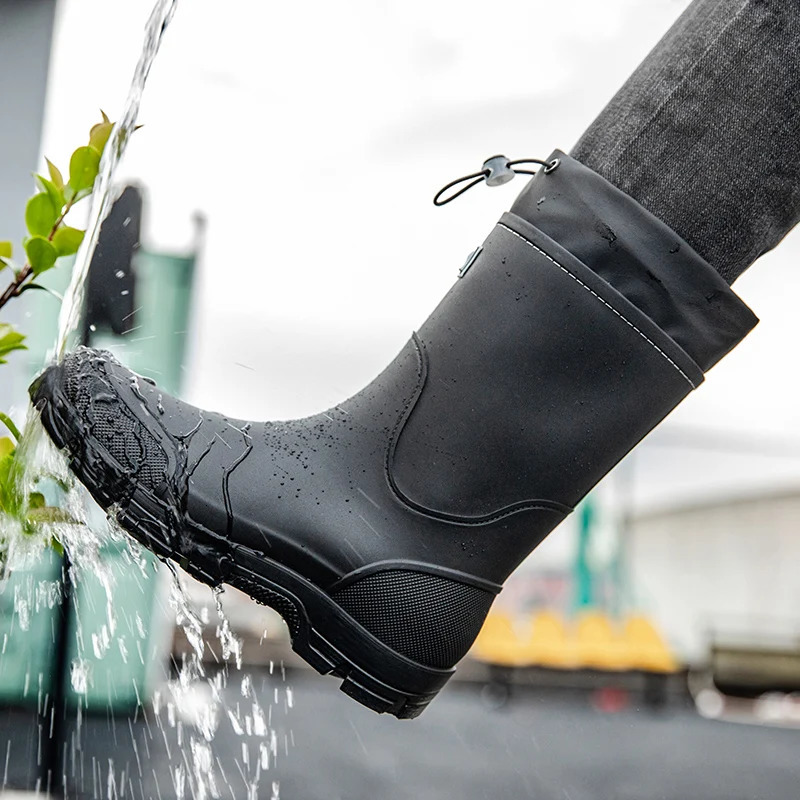 Mens Mid-calf Rain Boots 2025 Style Fashionable Mid-calf Outdoor Slip-resistant Water Shoes Lightweight and Waterproof R 251107