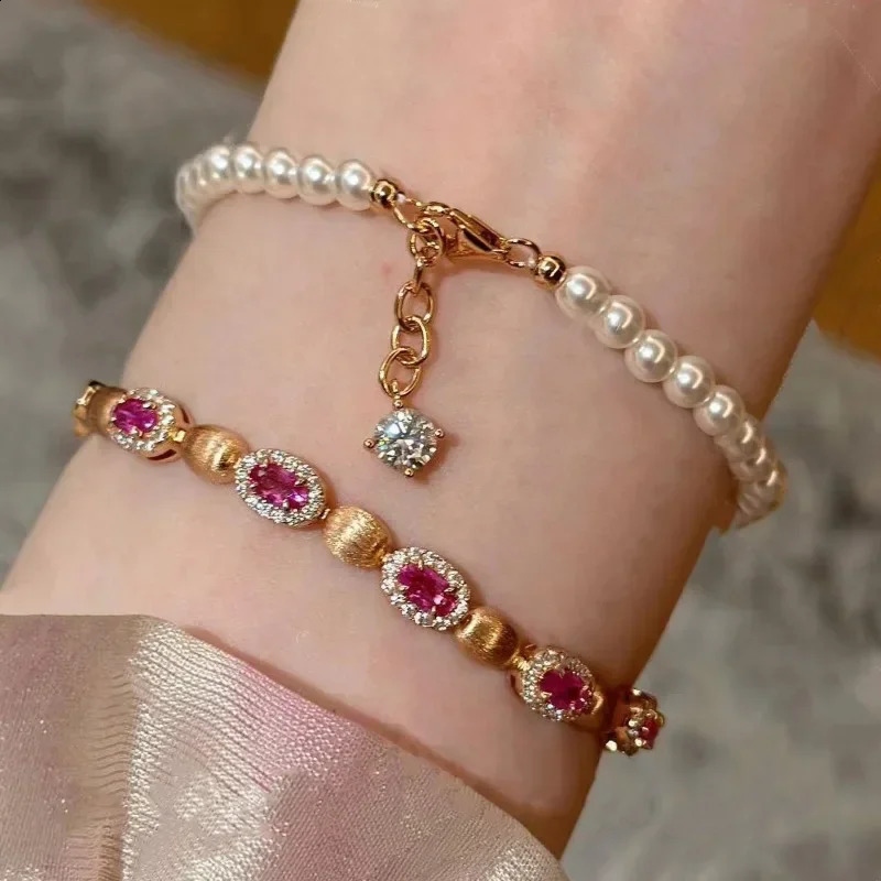 Creative inlaid ruby bracelet suitable for women exquisite high-quality smooth fashionable oval brush bracelet wedding jewelry 250409