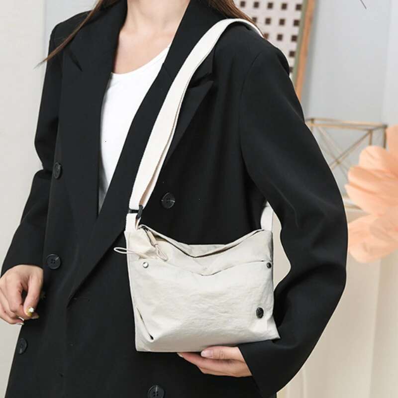 Ultra-Light Nylon Crossbody For Women Adjustable Wide Strap Lightweight Women's Zipper Closure Stylish Messenger Bag