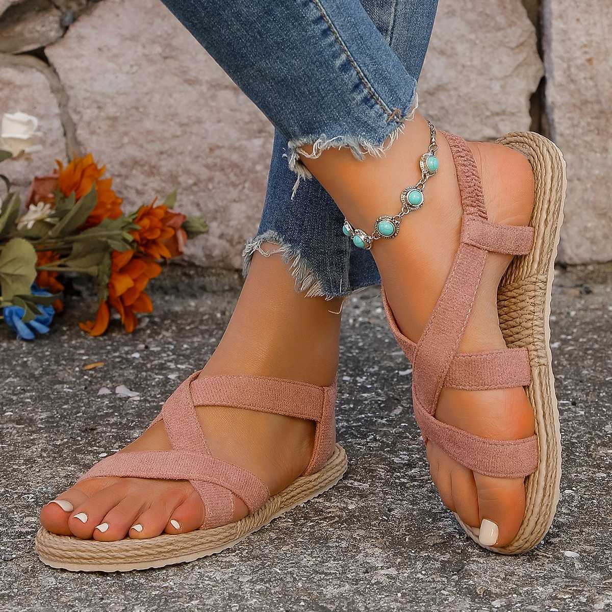 The trend of womens fi solid color flat sandals with anti slip and wear-resistant soft solesXJ250410
