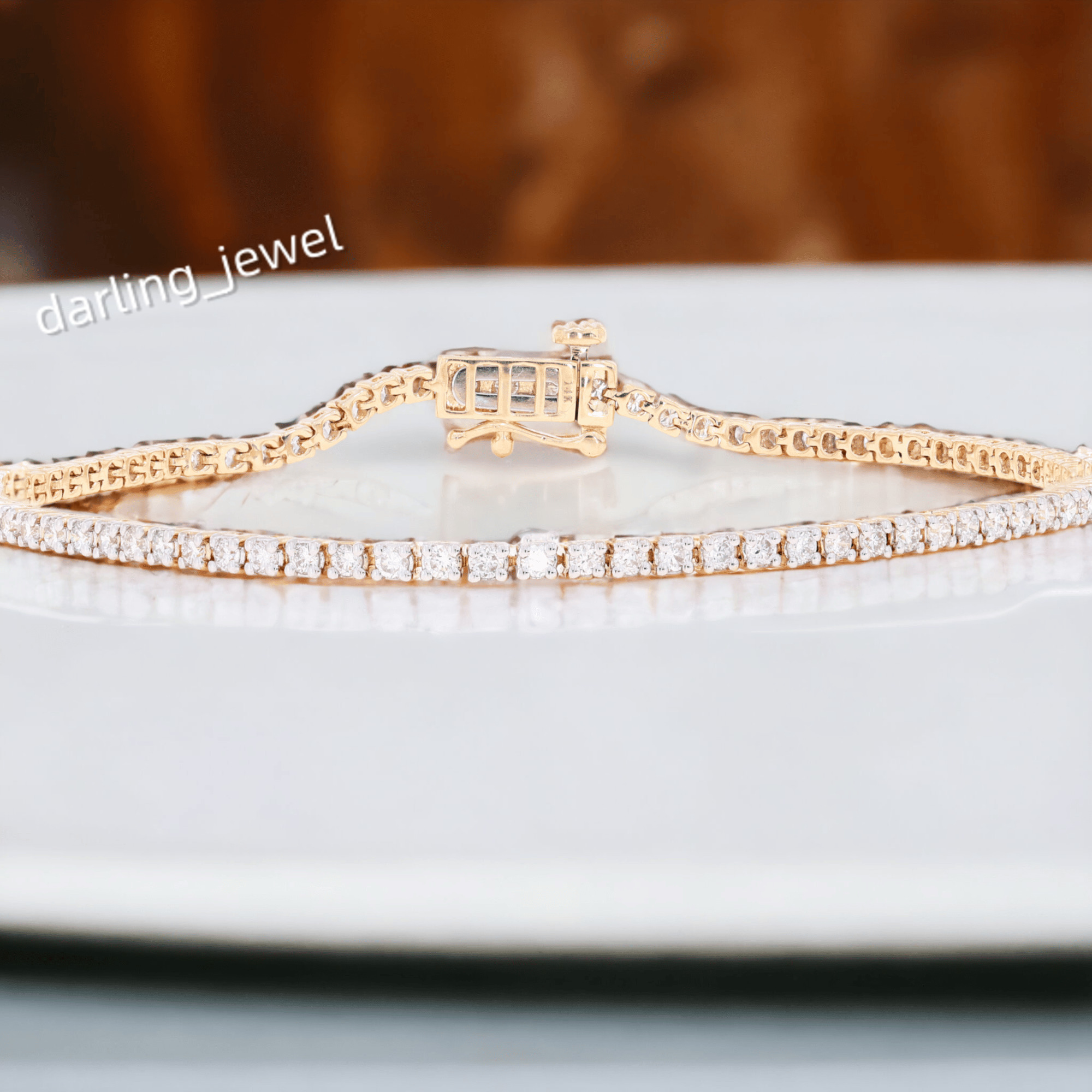Enthralling 3.00Ct Moissanite Charm Round Moissanite Tennis Bracelet in 14K Gold Wholesale OEM