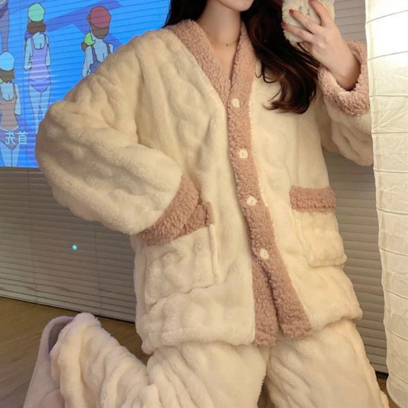 Coral Fleece Pajamas Women Autumn and Winter Thickened Fleece-lined Graceful Couple Online Celebri Home Wear Set 251106