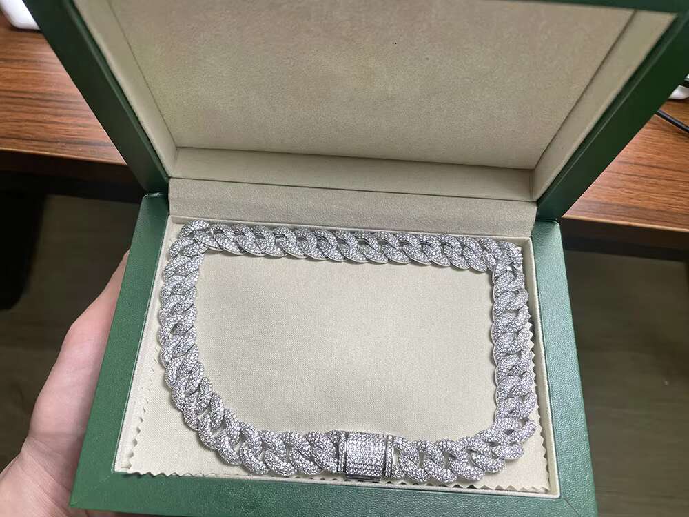 Xingguang Custom Jewelry Ice Out Necklace Hip Hop Style VVS Moissanite Diamond 925 Sterling Silver Cuban Link Chain
