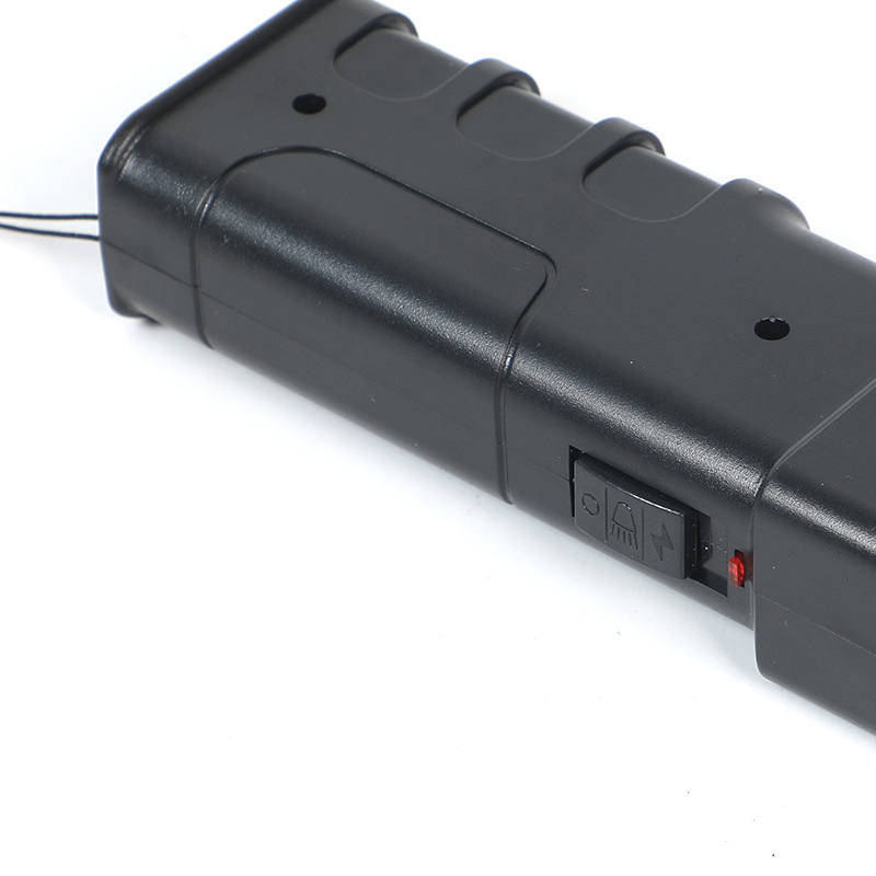 2025 New Model Flashlight - Powerful Battery-Operated Outdoor Household Emergency Light 928