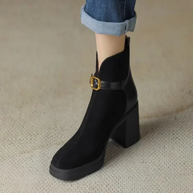 Comfortable Leather Thick Bottom Rough Heel Spliced Tube Fashion Boots Womens Autumn/winter Style Zipper Matte Heel Boots 251110