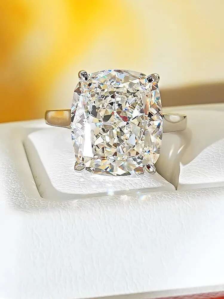 6CT Large Sparkling Cushion Moissanite Diamond Luxury Jewelry 925 Sterling Silver Solitaire Women Wedding Band Ring Gift