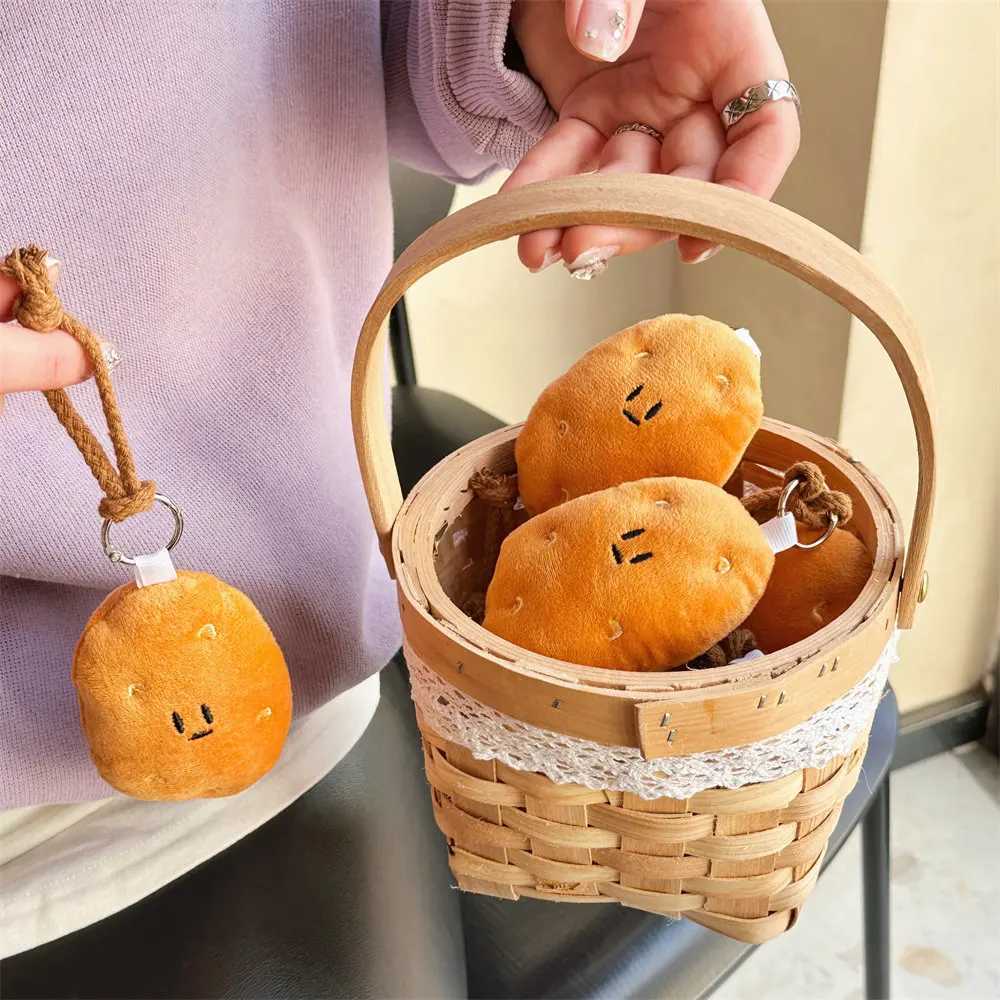 Cute Potato Pendant Doll Creative Vegetable Doll Keychain Pendant Student Decoration Pendant W250411
