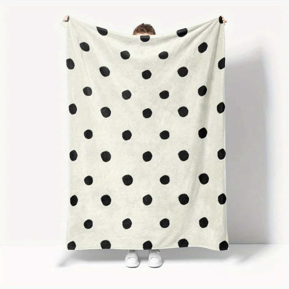 Flannel Blanket with Stylish Black Polka Dots Perfect for Adding Warmth to Bedrooms and Enjoying Cozy Evenings In Living Room C251111