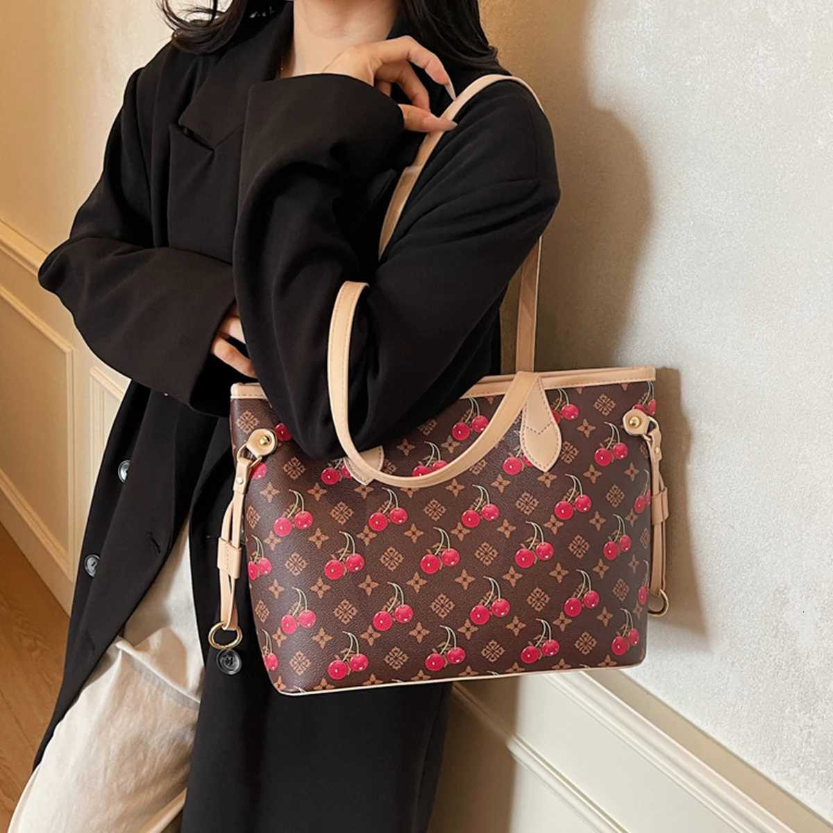 Women Fashion Shoulder Tote Bag Cherry Floral Print Solid Color Large Capacity PU Water Resistant Zipper Comfort Strap CommuteT251110