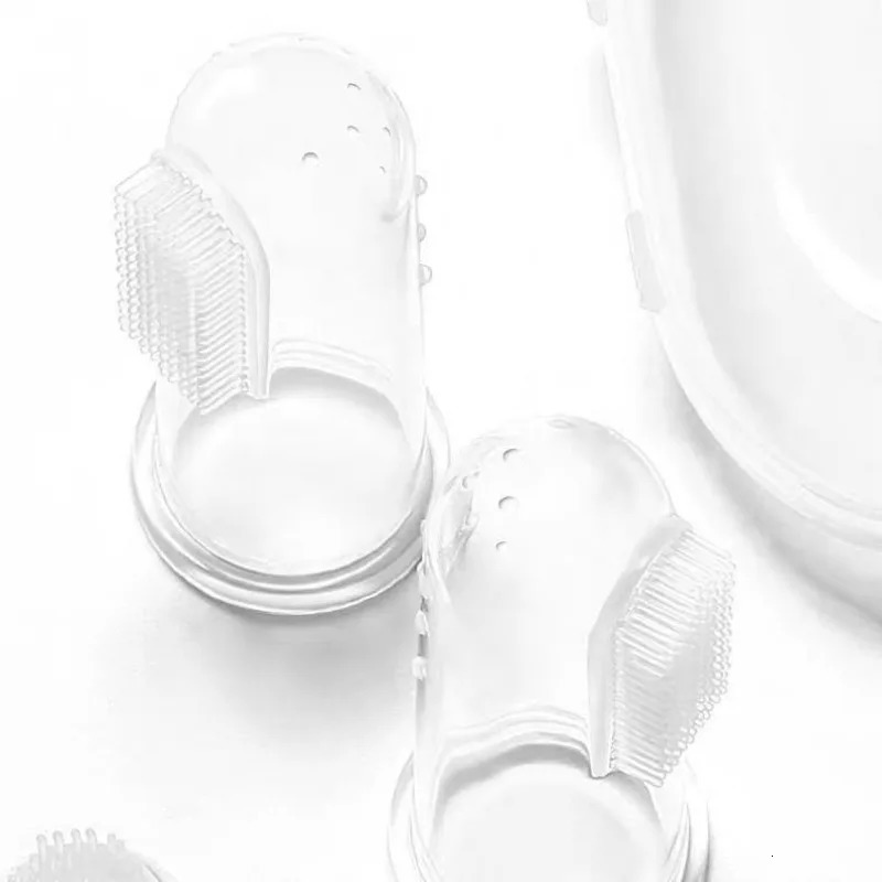 Silicone Soft Pet Finger Cuff Toothbrushes Dog Brush Bad Breath Tartar Teeth Care Tool Cat Cleaning Scrub Silicagel Supplies 251110