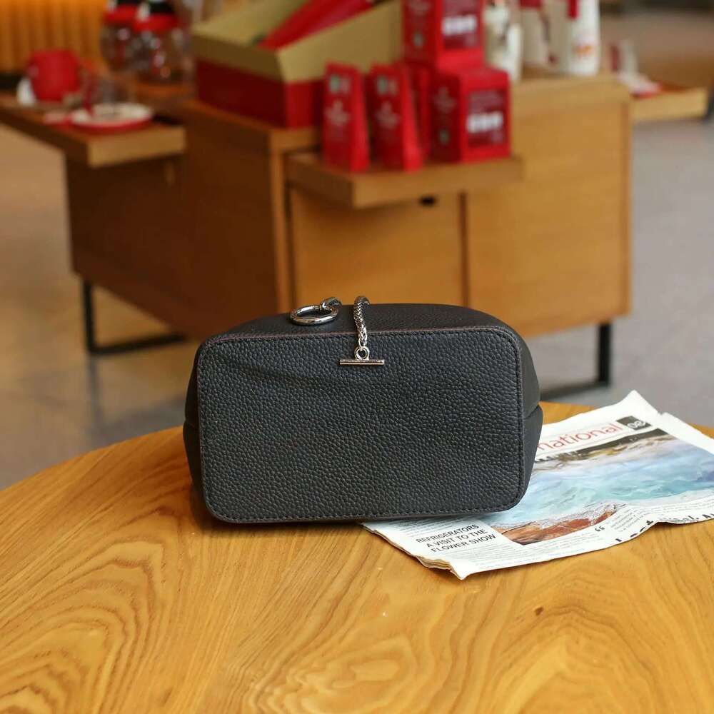 Cow Women's Handbag Small Shoulder Crossbody Bag Fashionable Large Capacity Bucket Bag, Pull Rope Closure Soft Leather
