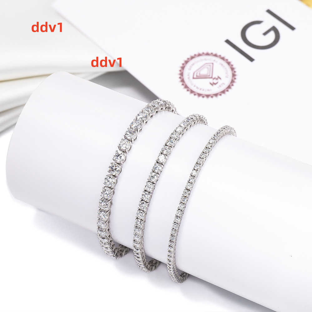 Cultivate Diamond Tennis Bracelet DEF Colour Comes with Certificate for Verification Can Undergo Professional Inspection