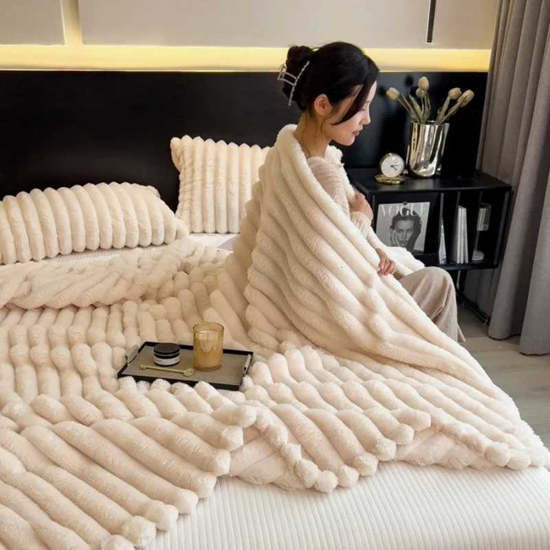 2025 Artificial Rabbit Plush Warm Blanket for Bed Soft Coral Fleece Sofa Throw Blanket Comfortable Thicken Bed Sheet C251111