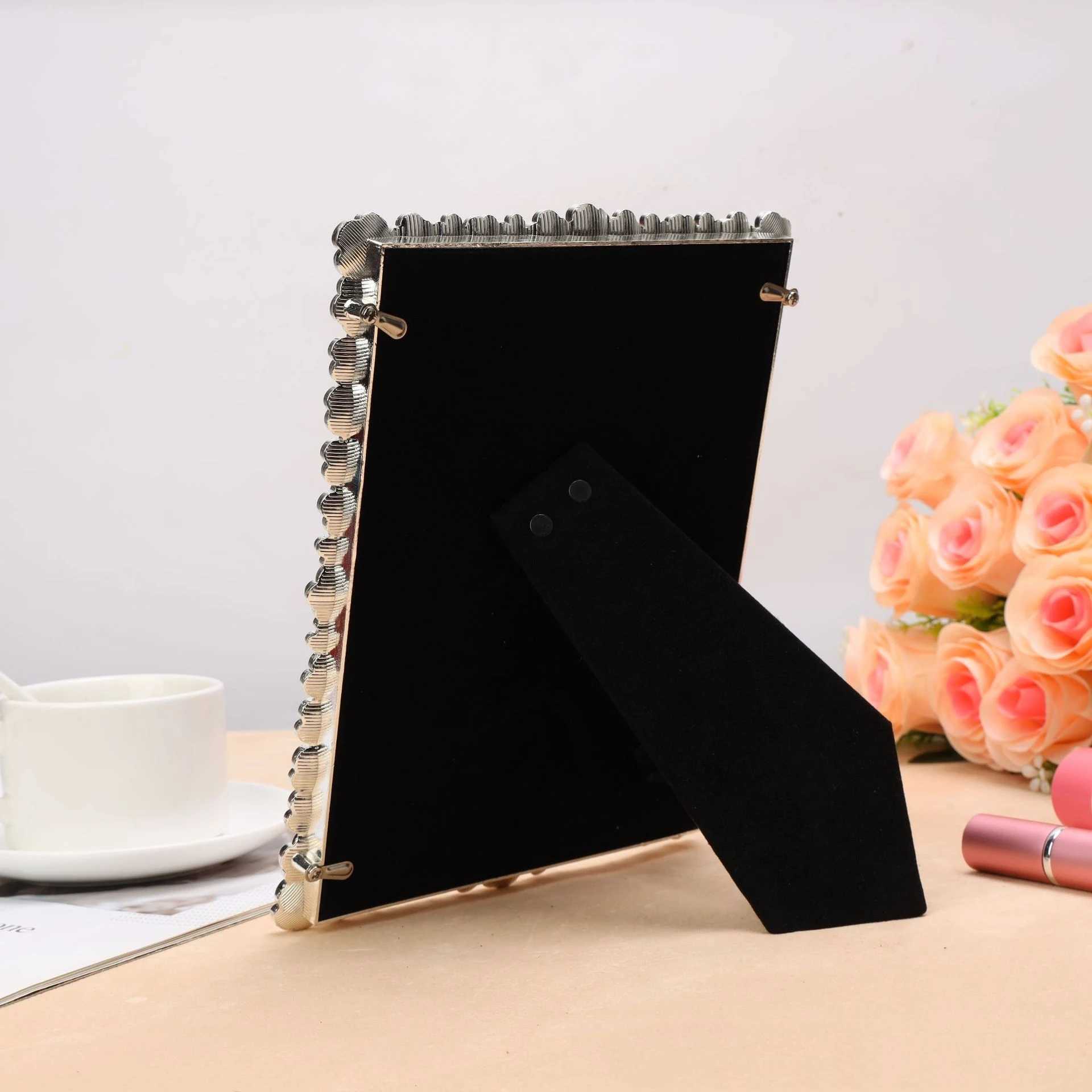6/7/8 Inch Modern Simple Fashion Light Luxury Metal Picture Frame Wedding Birthday Party Gift L251110 H260306