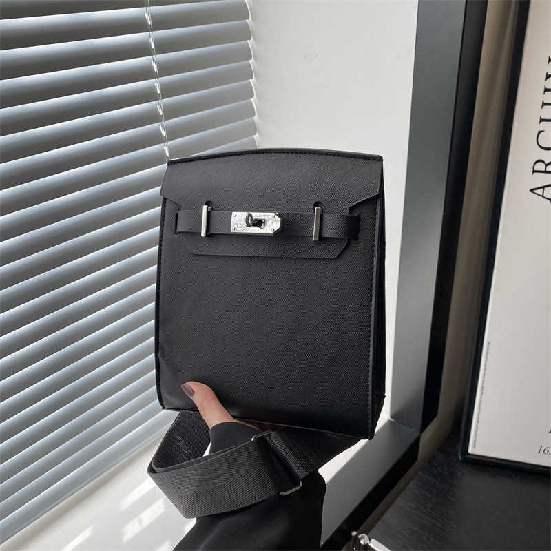 Fashionable hand-held Kelly vertical for women winter new item light luxury western-style shoulder high-end crossbody bag bigclothfgg22