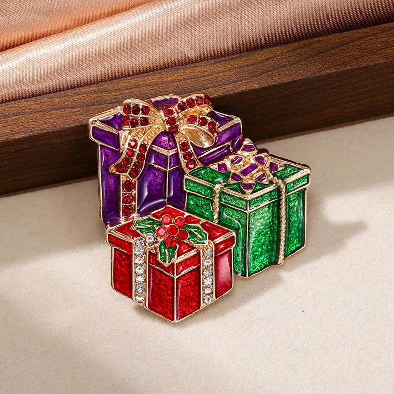 Christmas Colorful Enamel Brooches for Women Unisex Xmas Tree Gift Box Candy Rod Crutch Brooch Pins Party Jewelry 251103