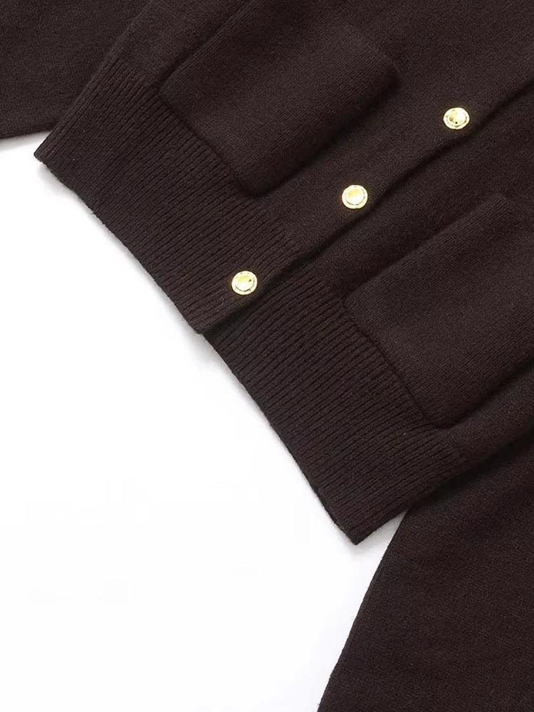Womens Knit Cardigan Sweater ONeck Long Sleeve Chic Top with Golden Button Front Patch Pockets Fashion Outerwear 251107