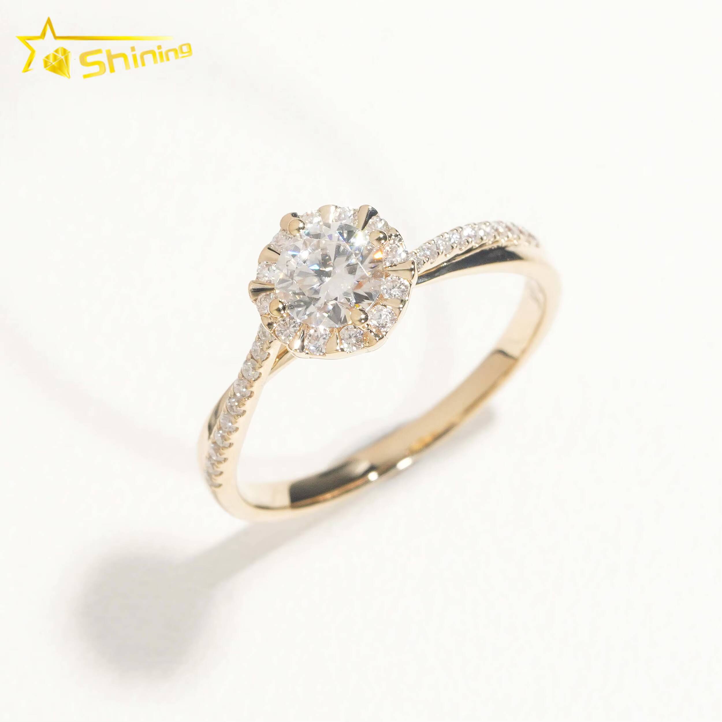 Custom 14K Solid Gold Salitaire Diamonds Plain Band Symple Design Lab Grown Moissanite Diamonds Engagement Rings
