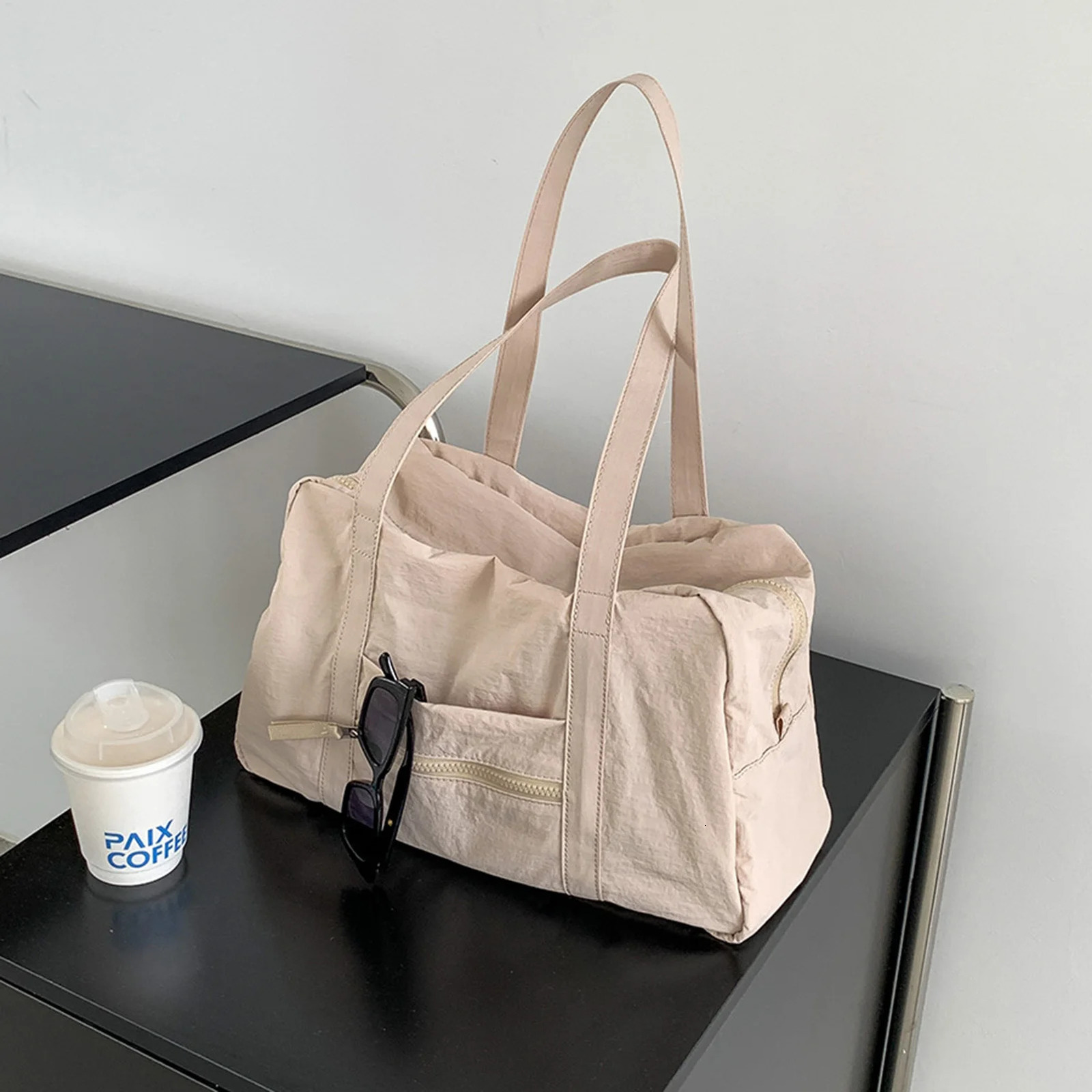 Simple Carry On Travel Tote Bag Large Capacity Weekender Overnight Duffle Bags Trendy Sports Fitness Bags for Women Girls 251110