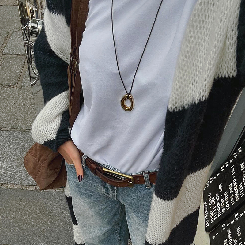 Women's long color-blocking striped cardigans, daily street sweaters, which are retro, elegant, suitable for vacations and are best-selling women