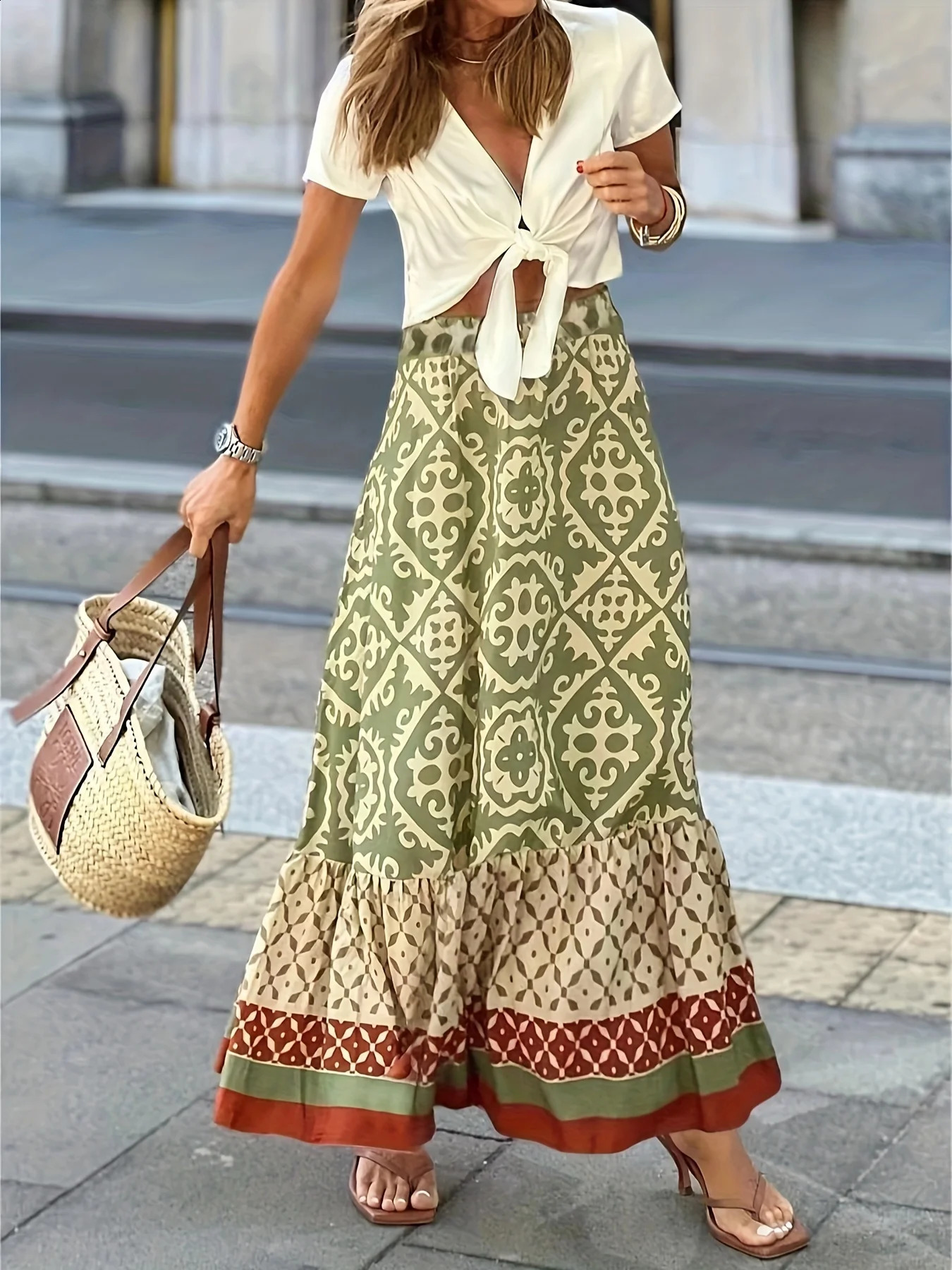 Plus size womens summer yellow and green bohemian irregular pattern polyester fiber large leather jacket fashionable retro random printskirt 250408
