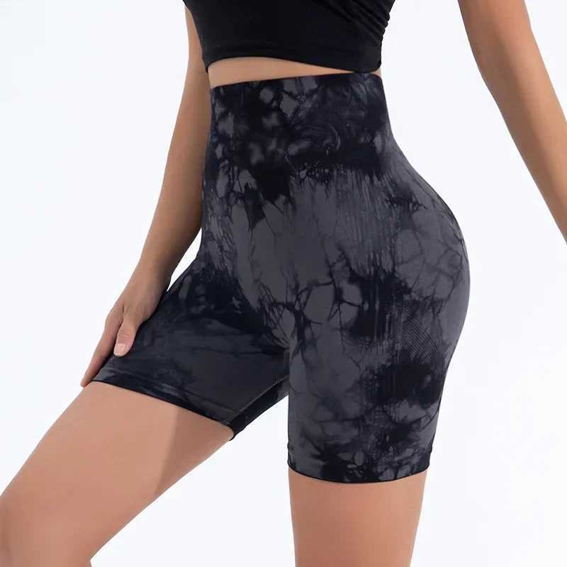 High waisted yoga shorts seamless push up shorts for women gym exercise shorts running shorts tie dye fashionable knitted ultra-thin three-point pants