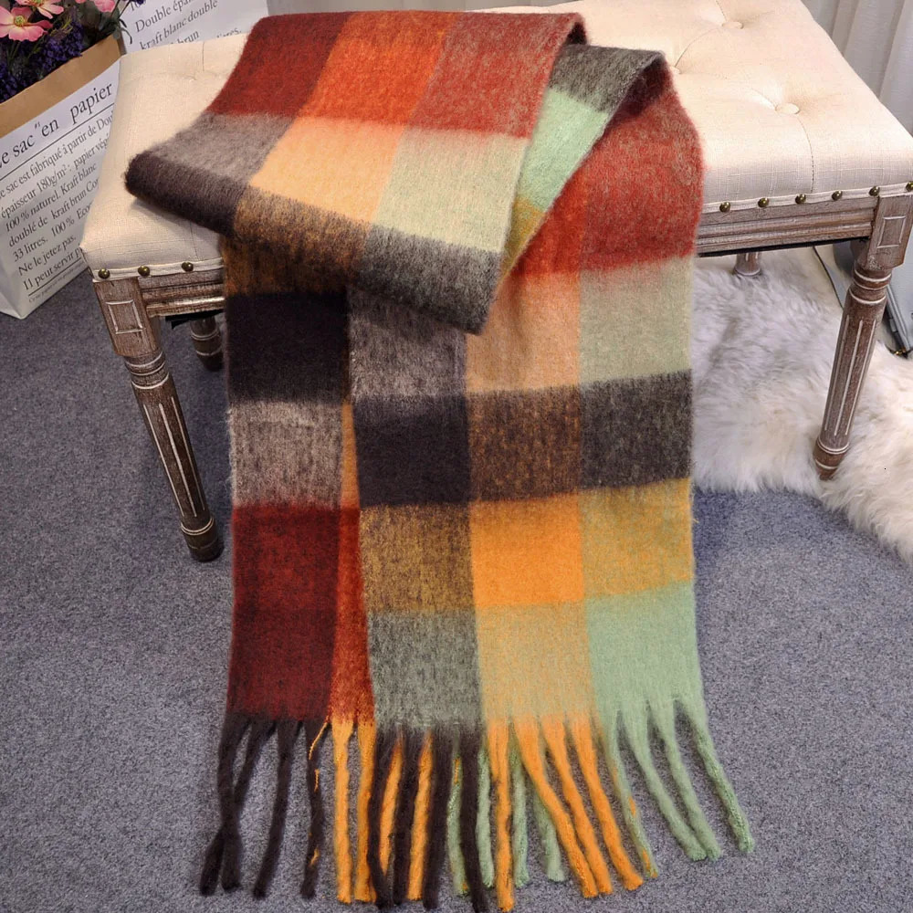 Cashmere Shawls in Autumn and Winter Fashion Colored Chequered Scarf Warms Students Men Women Thicker Tassel Plaid Scarves 251031