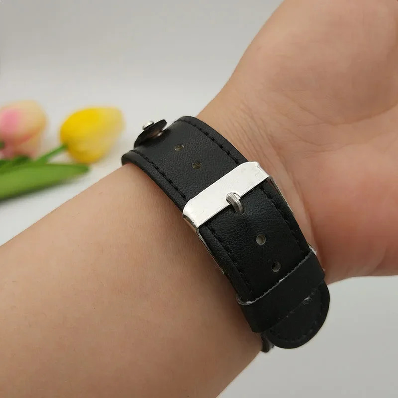 Fashion PU leather custom rhinestone letter name adjustable bracelet for women DIY personalized jewelry lover friend gift 250408