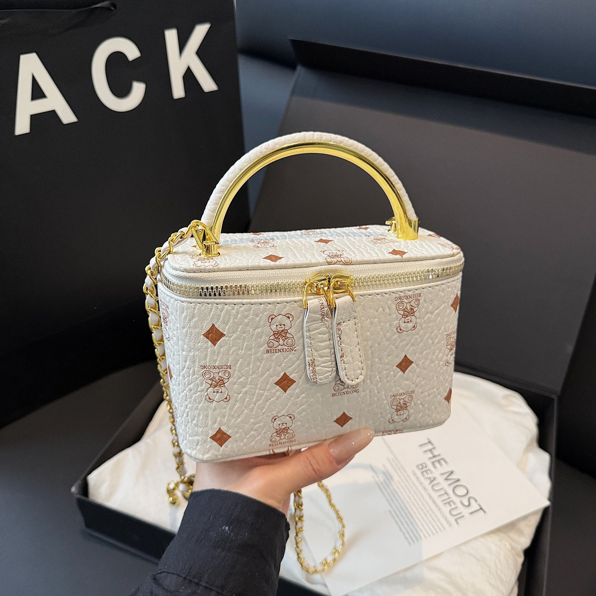 Luxury Brand Designer Bag Printed Liht Luxury Small Square Ba Bas Small Frarance Style Old Flower Box Ba Chain Western Style European And American Sho