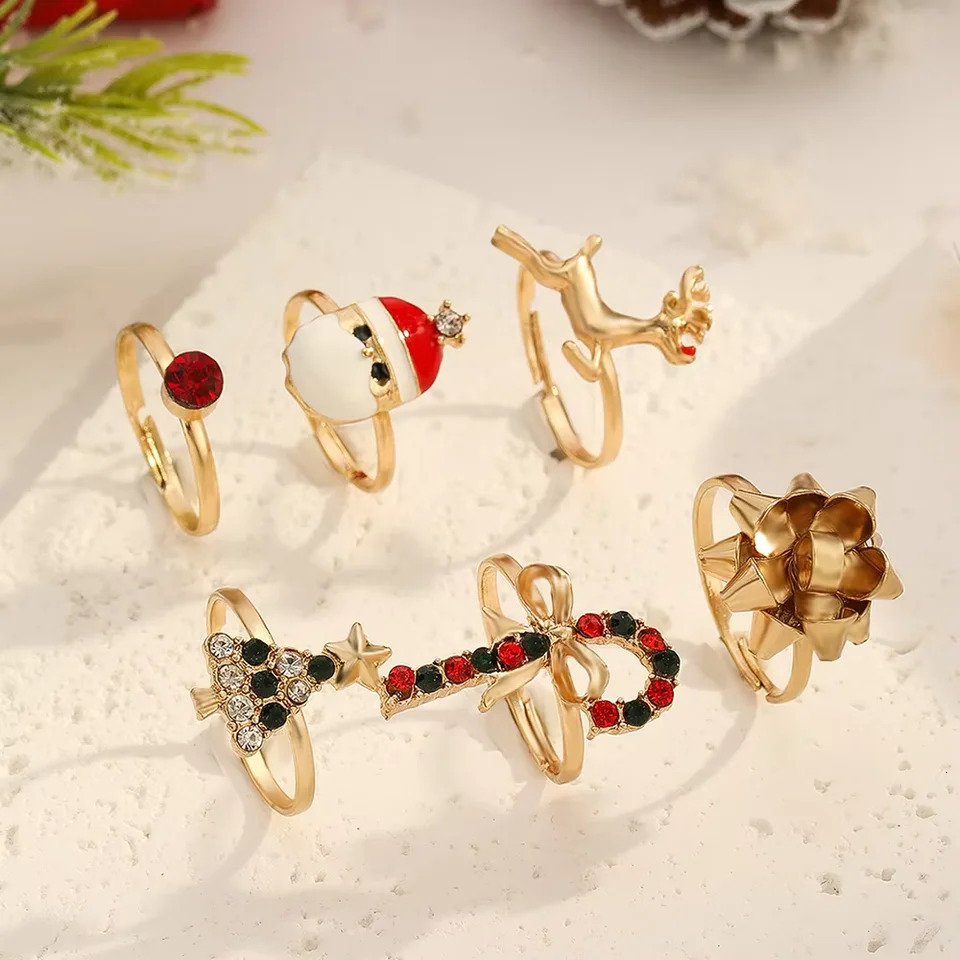 6 PCS Set Christmas Tree Santa Deer Ring For Women Crystal Stone Metal Candy Snowflake Girls Open Finger Gift Jewelry 251103