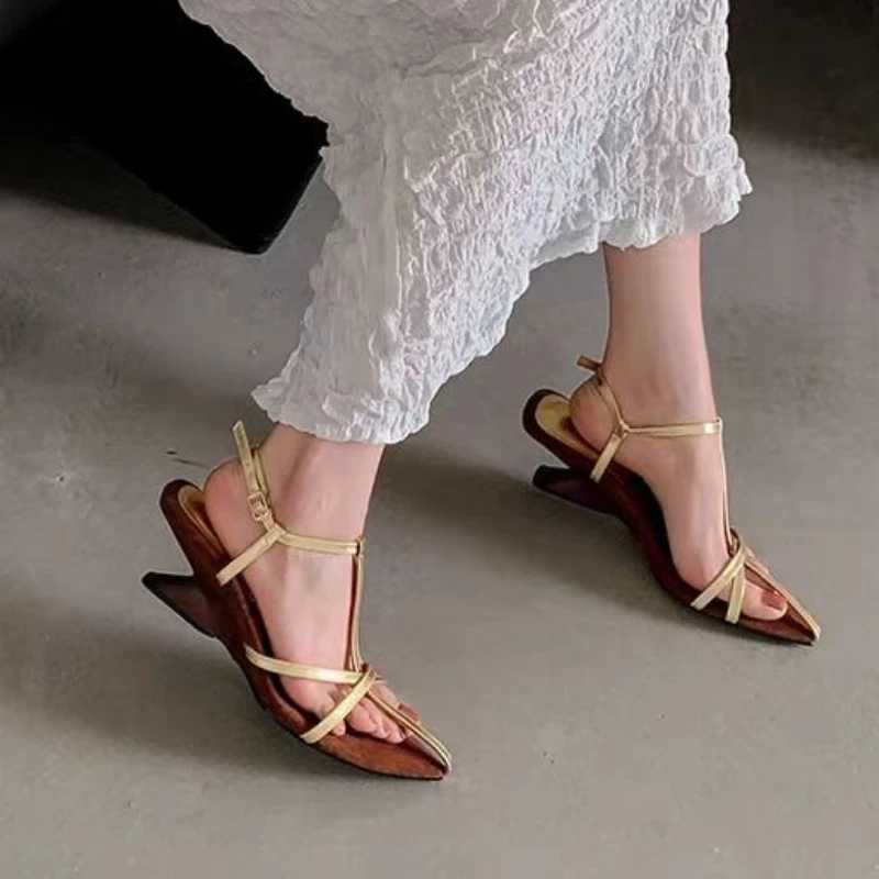 2024 New Womens High Heel Sandals Summer High Heel Shoes Luxury Cowboy Strap Womens Wedding SandalsXJ250410