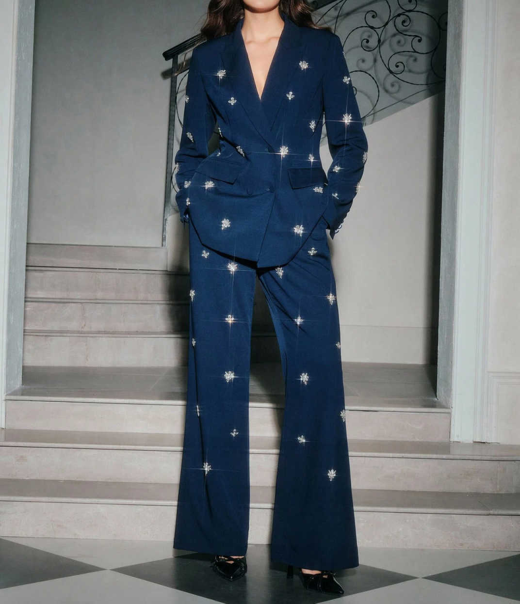 Luxury Suits For Women Double Breasted Peaked Lapel Jacket Blazer Business Party Sets Crystals Office Ladies Customized Outfits