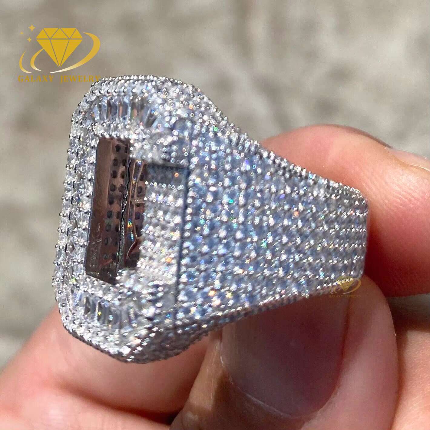 Custom Letter Ring Mens Jewelry Iced Out Hip Hop Jewelry A-Z Initial Moissanite Baguette Diamond Big 26 Letters Ring