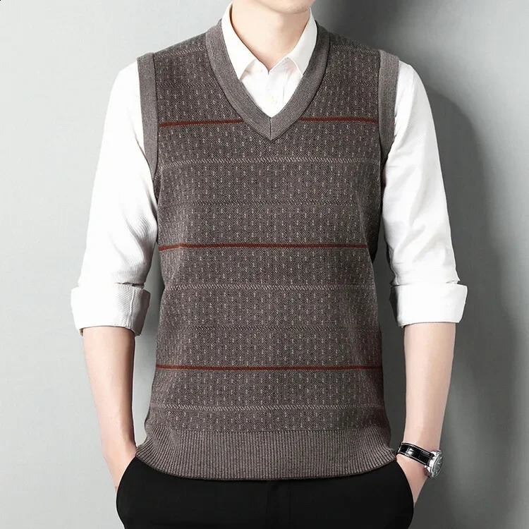 Warm autumn 2024 fashionable sweater vest showcasing mens charm 250411Z
