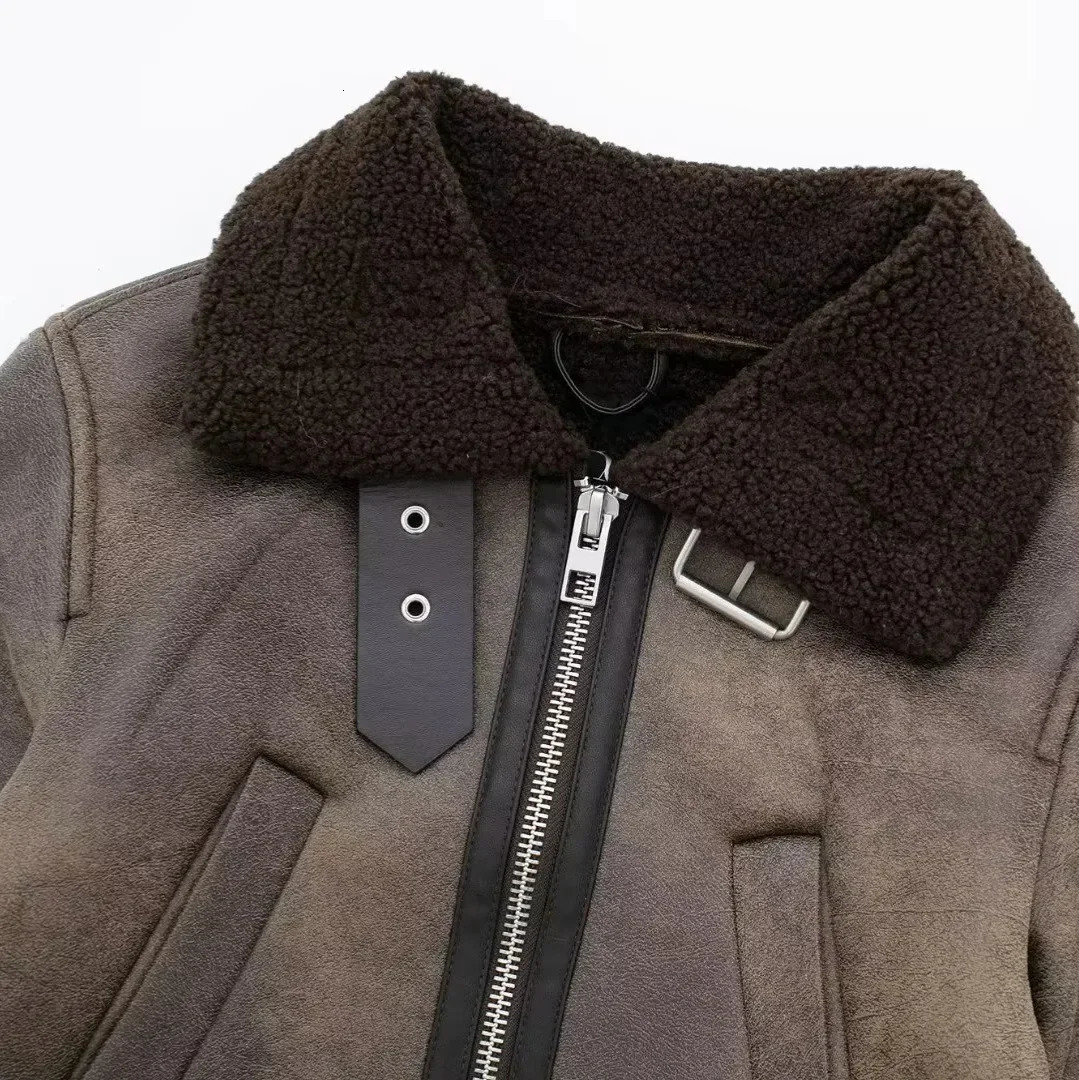 Winter Style Washed Loose Short Motorcycle Jacket Womens Fur Leather Zipper Collar Coat Casual Fashion Outerwear 251105