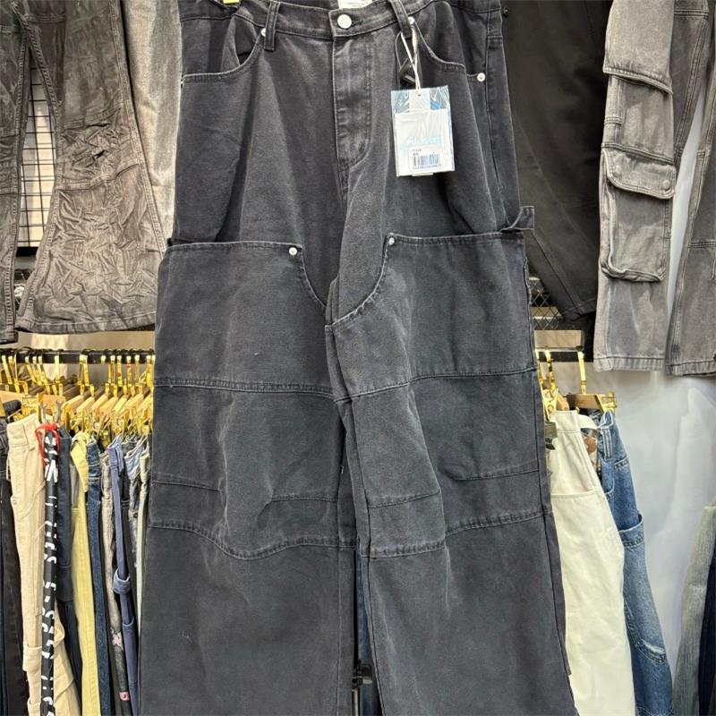 Real Pictures Black… - image