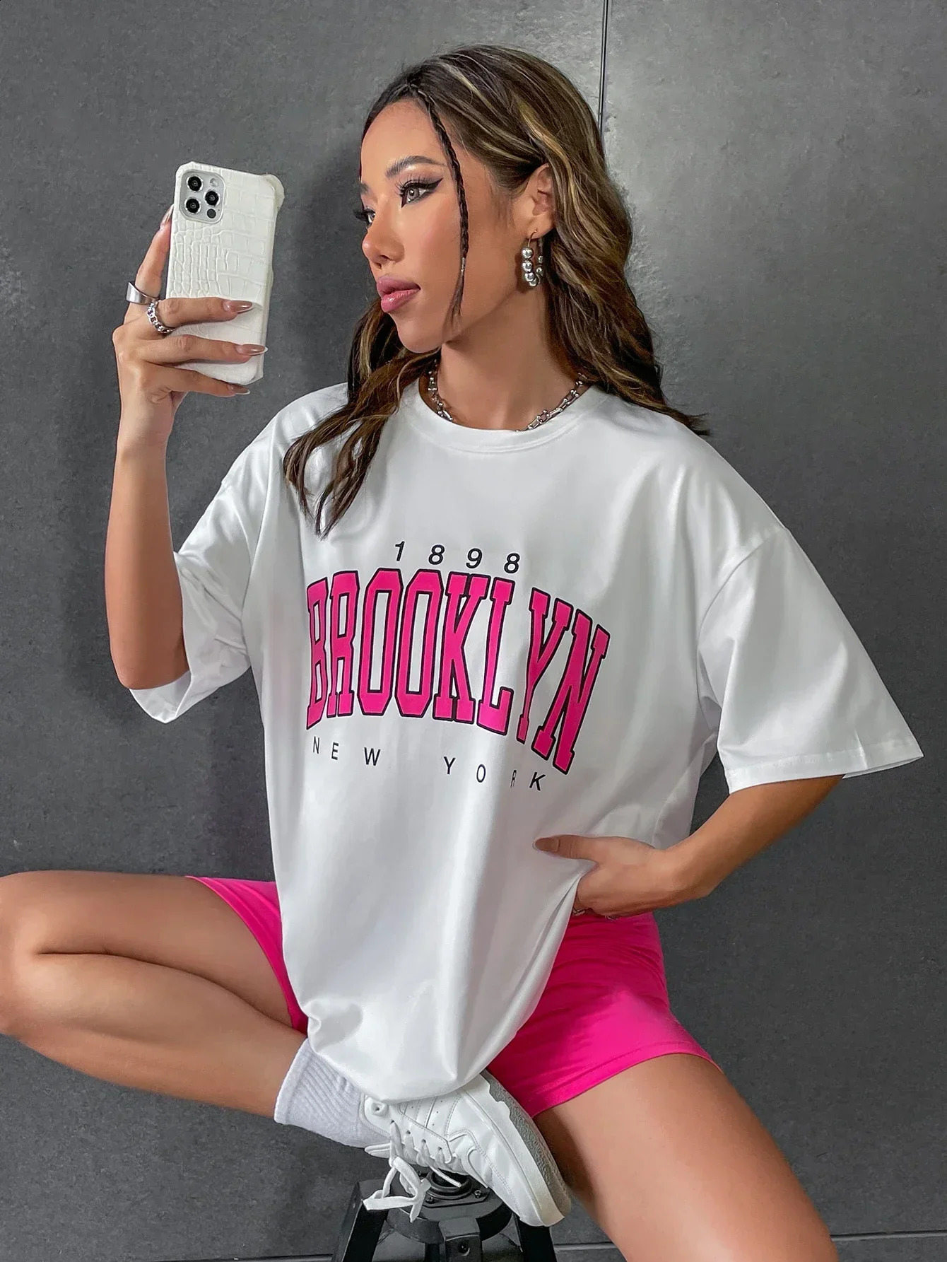 Women T Shirt 1898 Brooklyn York Letter Print Tops Tee Black T-shirt Female Summer T-shirt 90s Graphic Tee Female Cute Tops Tee 250410