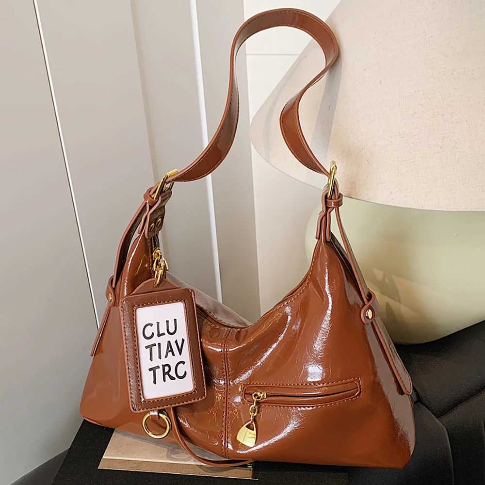 Retro Bugundy Crossbody Bags for Women Casual Large Capacity Zipper Design Tote Daily Commuting Single Choulder Bag 2025 NewT251110