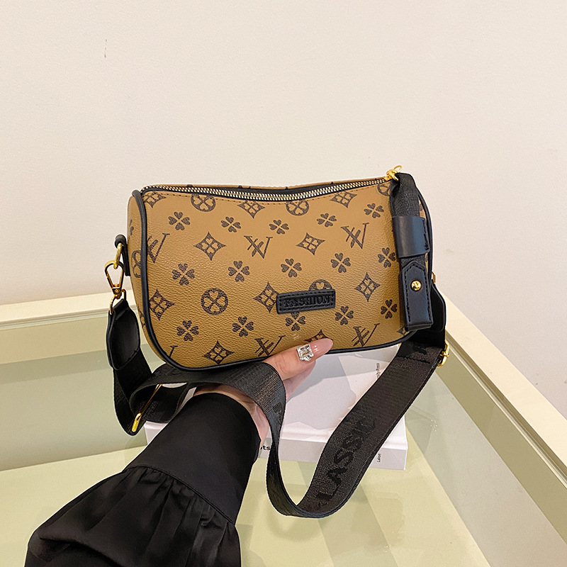 Designer handbag, printed crossbody bag, luxury tote, high-end new luxury handbag, vintage shoulder bag, trendy brand bag, spacious women's small