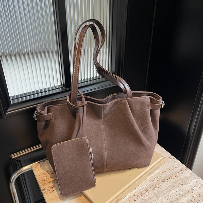 Suede Shoulder Bags for Women Large Capacity Lightweight Underarm Bag Casual Shopper Handbag Solid Color Travel Bucket Bag 251106