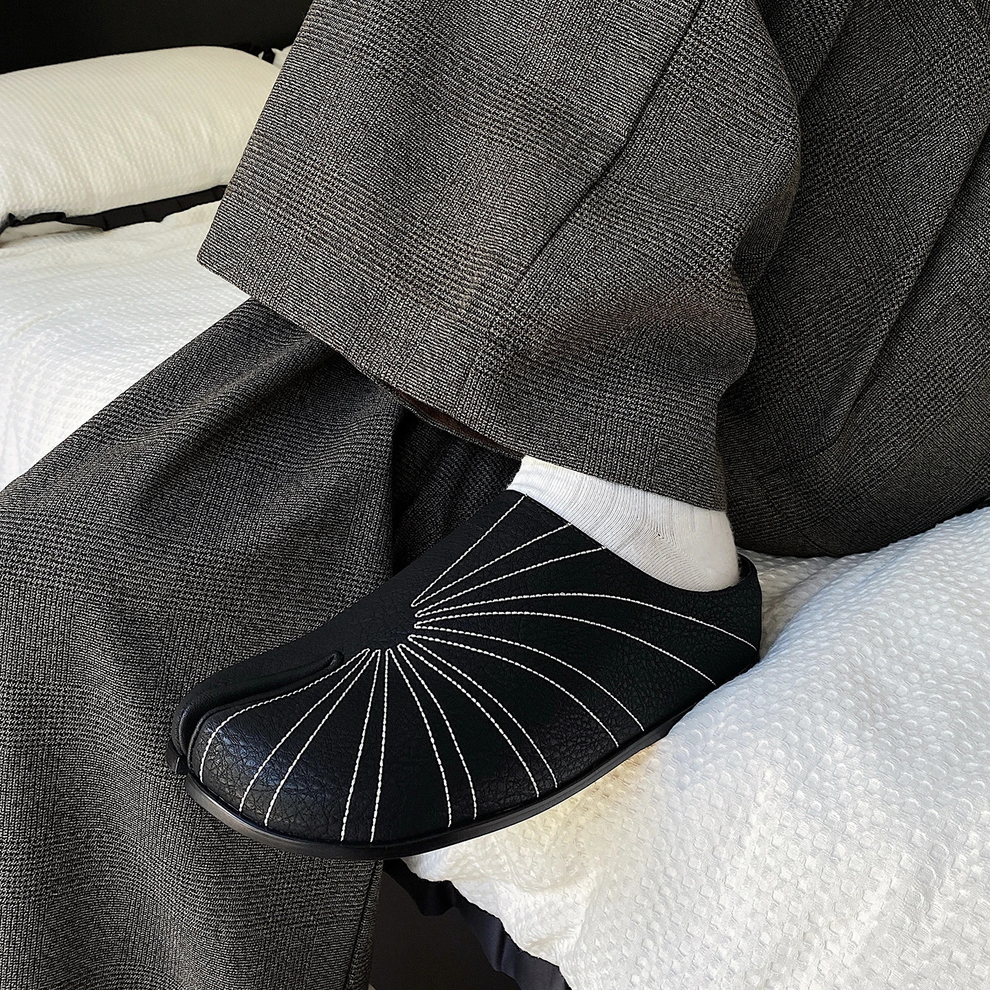 Summer Boken shoes for men breathable tabi black leather slippers personality niche split toe n Mueller 251111