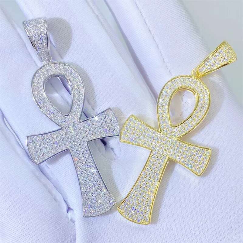 INS Hot Sale 925 Sterling Silver Pave Moissanite Cross Pendant Hiphop Plated Gold Bling Iced Out Pendant Women Men Jewelry