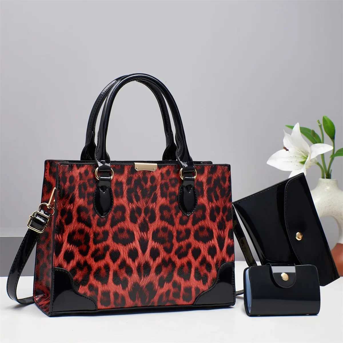 Elegant Leopard Print Crossbody Bag Large Capacity Commuter Bag Three Piece Set High End Feel Womens Handbag New ModelT251110